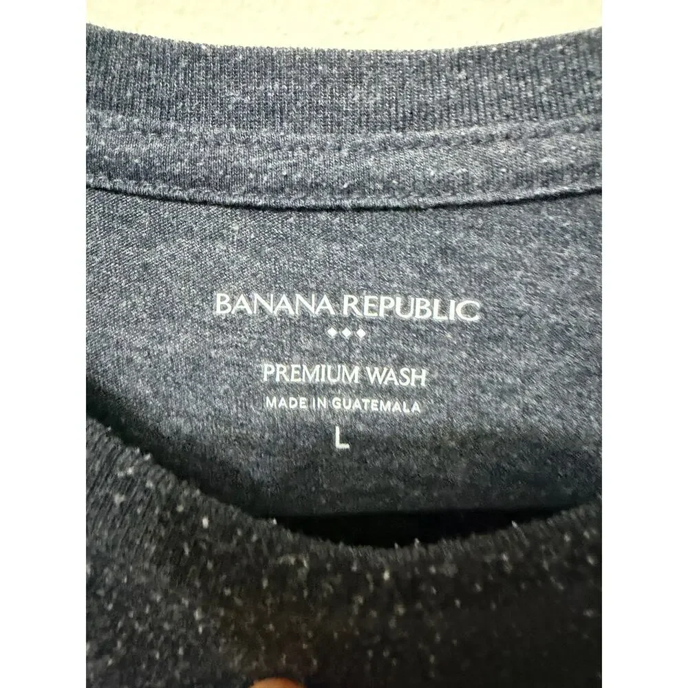 Preowned Men's Banana Republic Premium Wash T-shirt Sz L